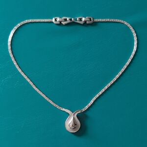 Polished Silver Teardrop Pendant Necklace